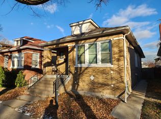 10151 S Yale Ave, Chicago, IL
