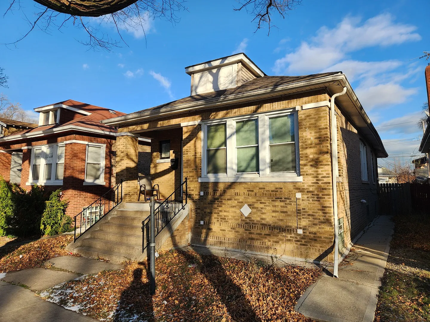 10151 S Yale Ave photo 1