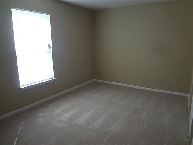 6711 Earlswood Dr — Photo 12