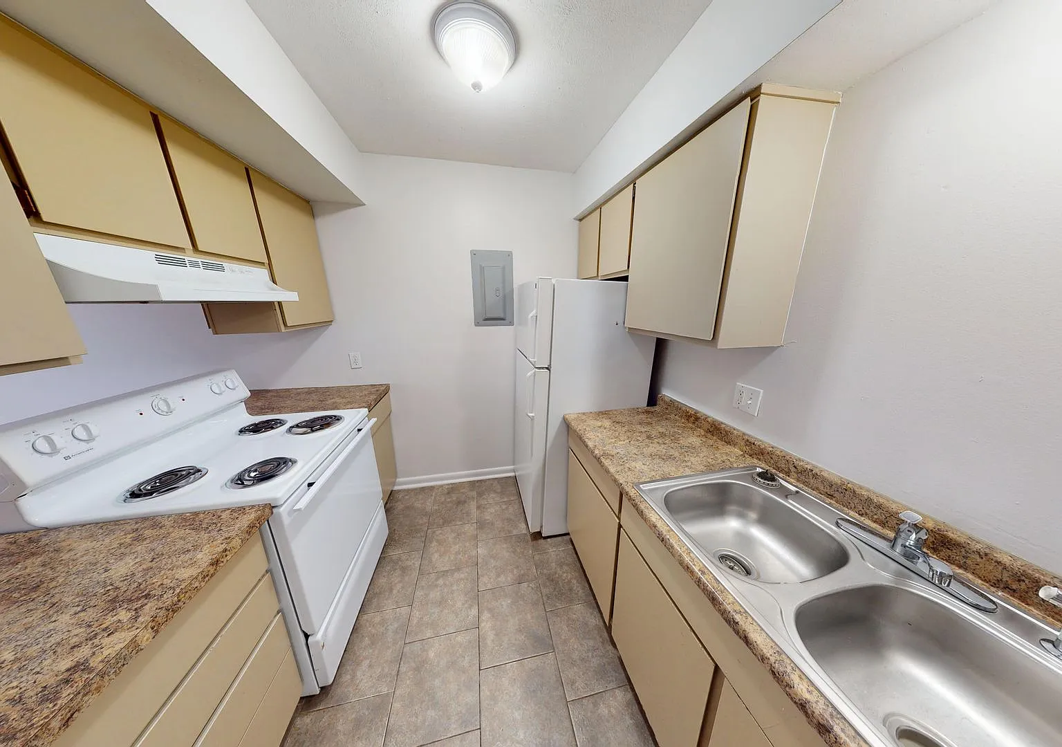319 E. Hillsdale St. Lansing, MI 48933 — Photo 1
