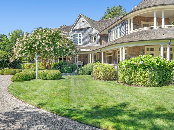 4th image of 30 Cove Hollow Farm Rd