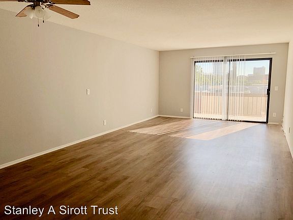 4th image of 1219 N Columbus Ave APT 308