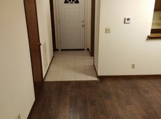 6725 W Shade Ln APT 303, Wichita, KS 67212