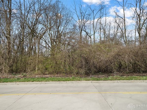 249 Liscum Dr, Dayton, OH 45417
