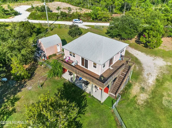 234 Pilchers Branch Road, Holly Ridge, NC 28445