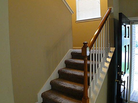 4th image of 3206 Lee Cir