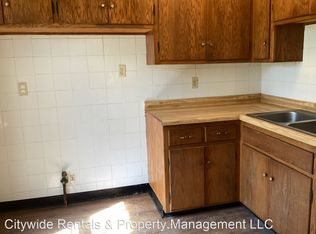 4830 N 58th St, Milwaukee, WI 53218