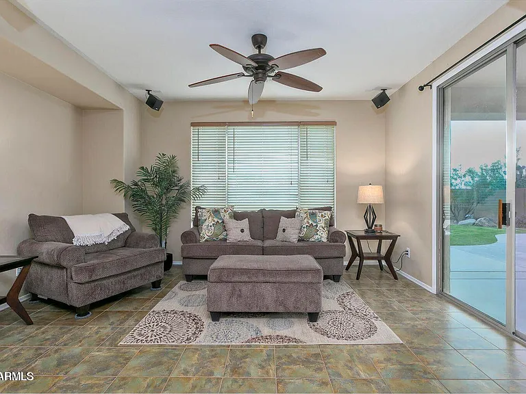 2023 W Shackleton Dr — Photo 6