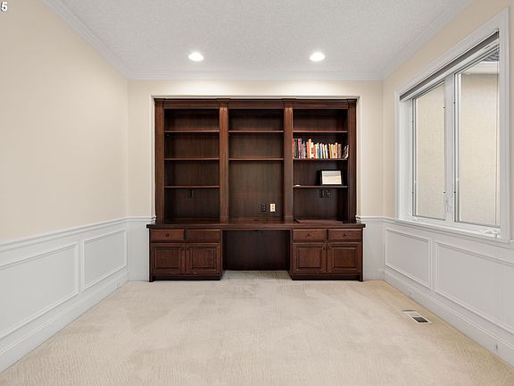 5th image of 14405 NW Valley View Ln