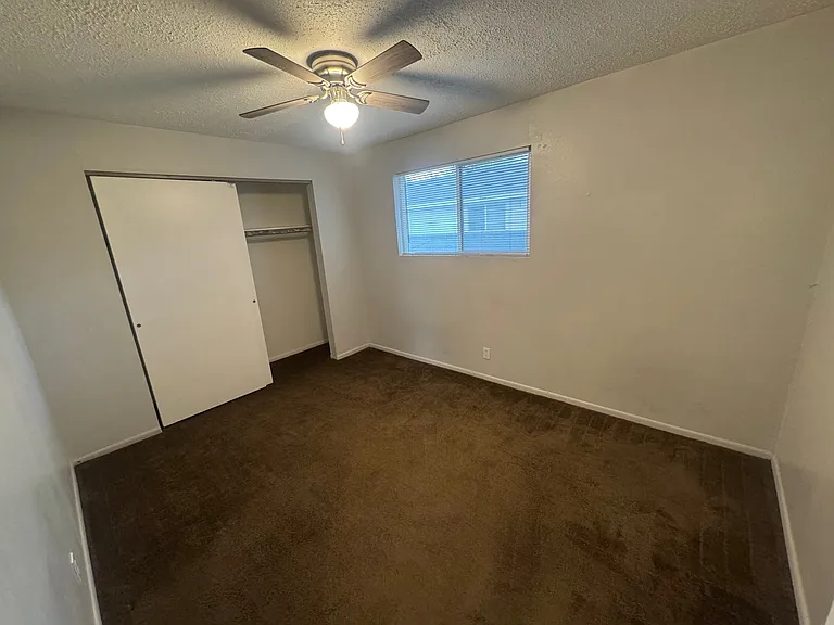 1619 S 1000 W — Photo 2