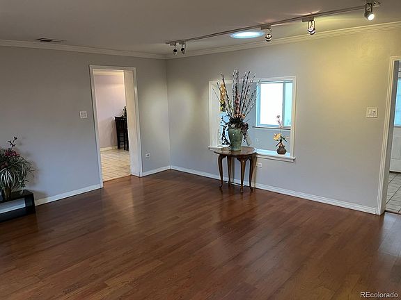 4th image of 6150 E Kentucky Avenue