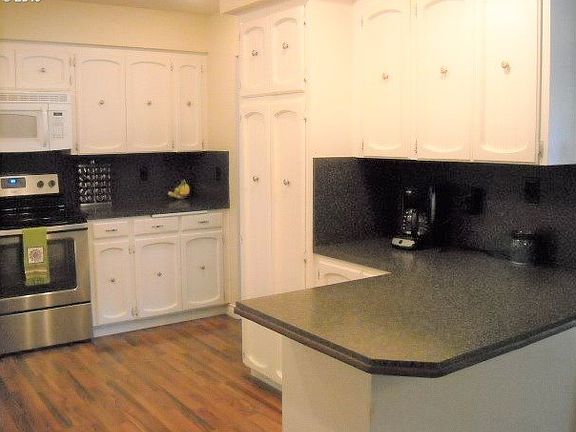 3rd image of 9006 NE 111th Ave