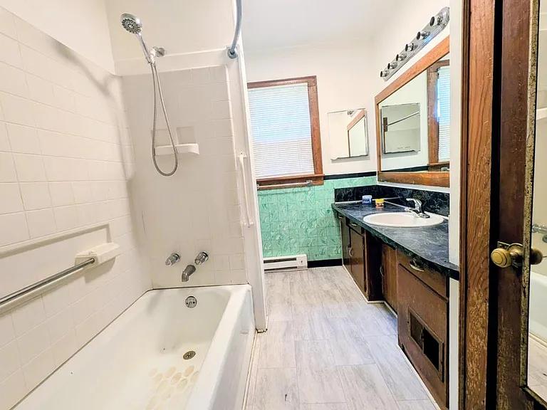 2479 W State Highway 27 — Photo 11
