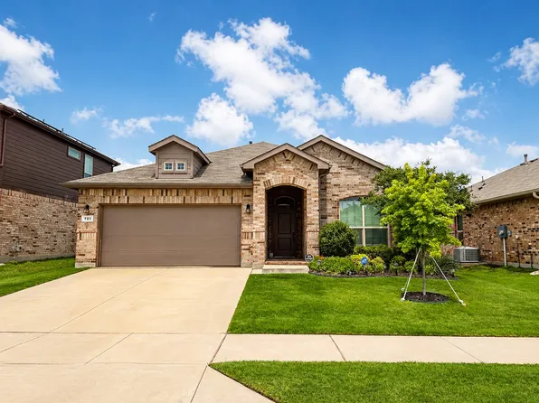 721 Wilmott Ter, Justin, TX 76247