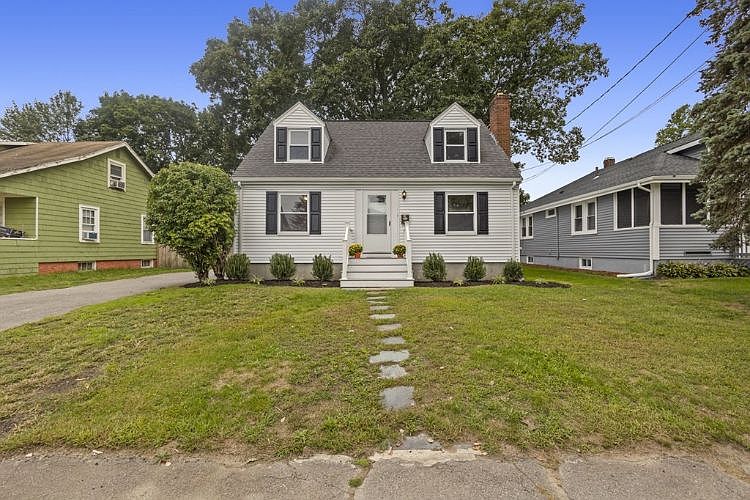 1st image of 77 Longwood Ave