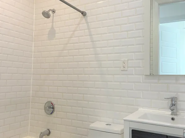 1578 Eastern Parkway image 6 of 7