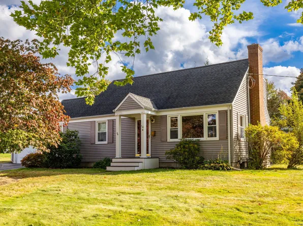 34 Clayton Drive, Wethersfield, CT 06109