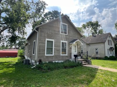 926 N Hickory St, Joliet, IL, 60435
