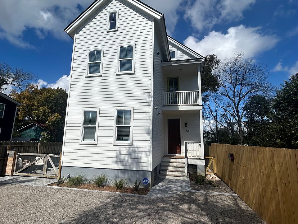 1st image of 128 Romney St #B