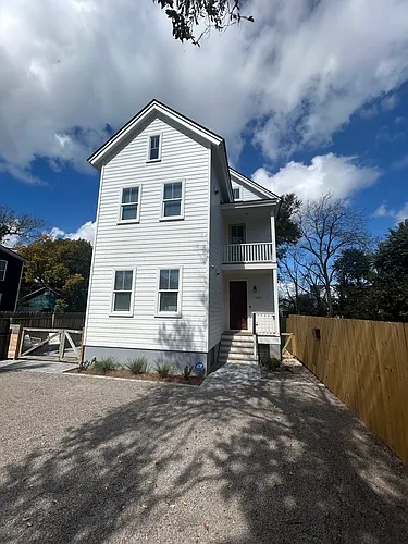 128 Romney St #B Photo 1