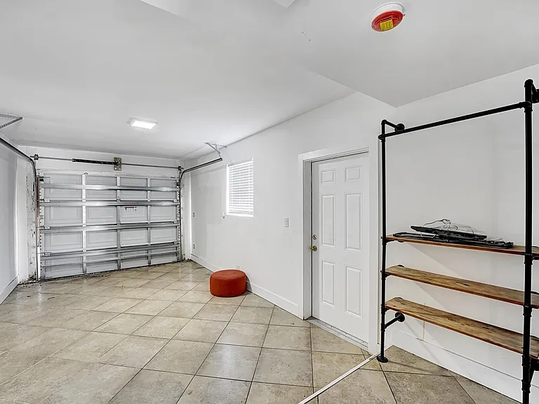 6481 Kimberly Blvd — Photo 23