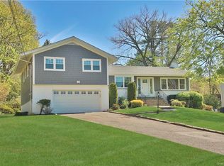 9 Winding Brook Rd, New Rochelle, NY 10804