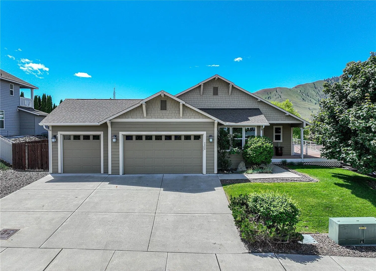 3 Bedroom, 1.75 Bath Home at Suncrest — Photo 1