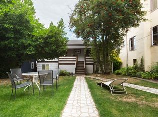 629 12th Ave E #3, Seattle, WA 98102