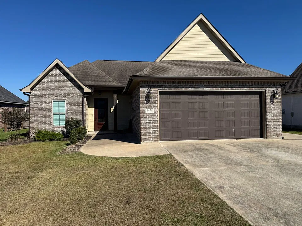 1476 Cameron Ct