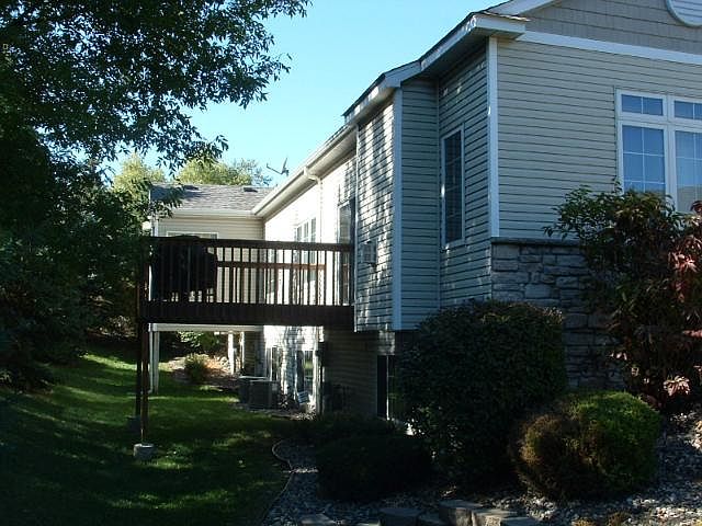 2nd image of 2602 Boulder Way