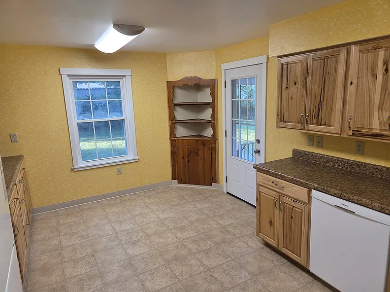 4466 US Highway 62 — Photo 18