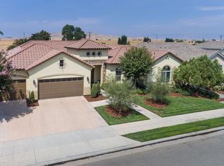 2741 Serena Ave, Clovis, CA