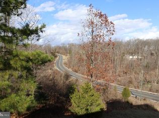 9800 Cheshire Ridge Cir, Manassas, VA 20110