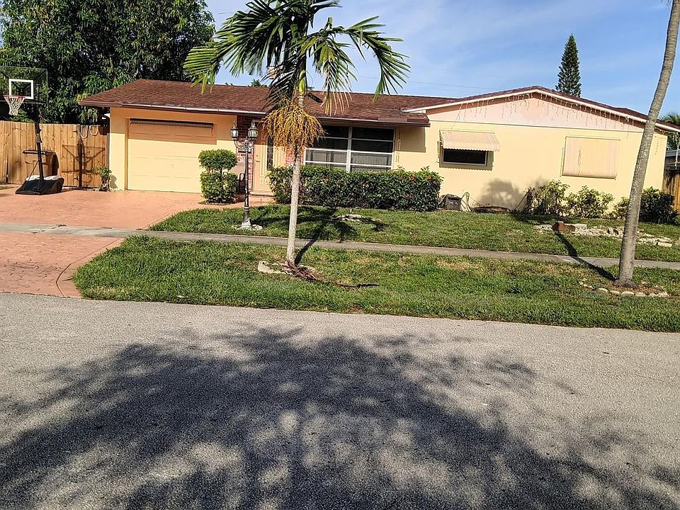 1st image of 3810 NW 4th Avenue
