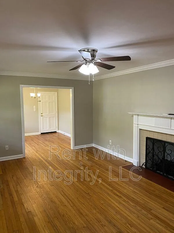 2 bed, 2.0 bath, 1236 sqft, $2,100 — Photo 2