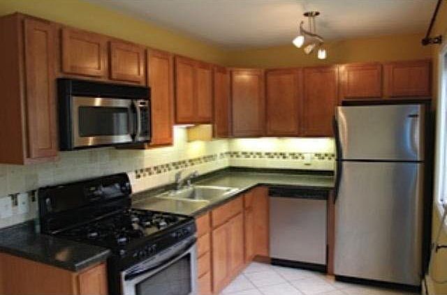 1st image of 1818 Arthur Street NE