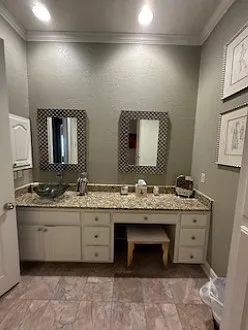 Vanity /makeup space.