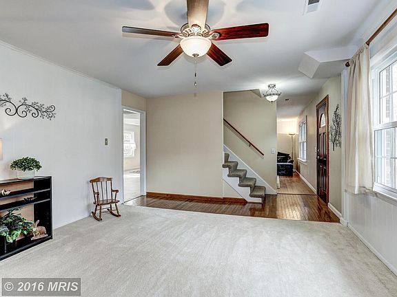 3rd image of 7103 Knotty Oak Ln
