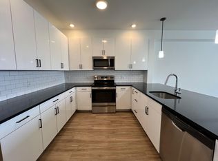 519 Cliff St #519E, Fairview, NJ 07022