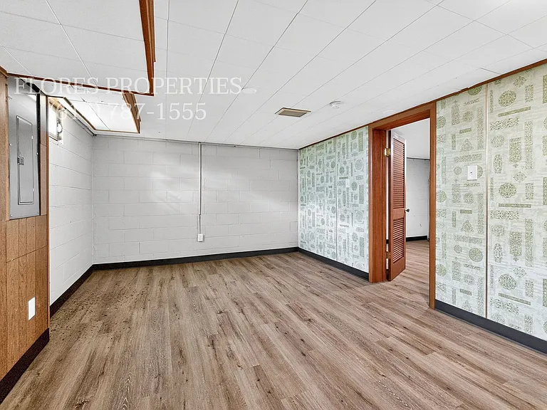 5575 Karl Rd — Photo 17