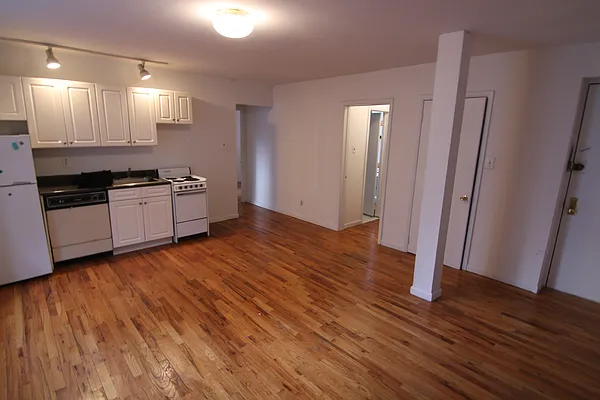 Rented by Guidance Realty Corp. | media 25