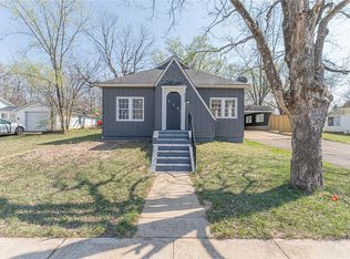 411 Crane St, Park Hills, MO 63601