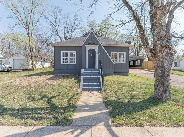 411 Crane St, Park Hills, MO 63601