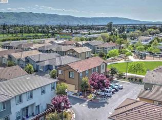 353 Rayos Del Sol Dr, San Jose, CA 95116
