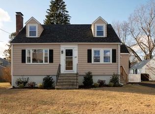 210 Pleasant St, Melrose, MA 02176