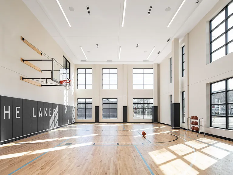 The Laker — Photo 33