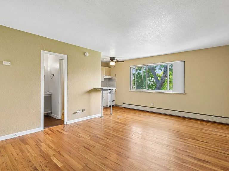 Aperture Apartments — Photo 9