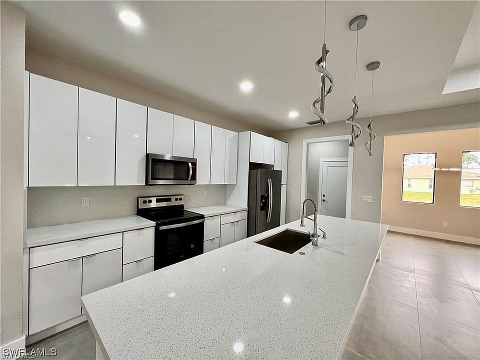 2nd image of 3104 NW 20th Ave