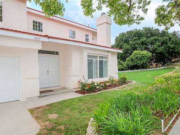 3rd image of 16315 Chella Dr