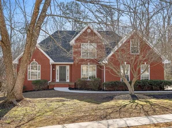 3096 Chapel Bend Dr, Hixson, TN 37343